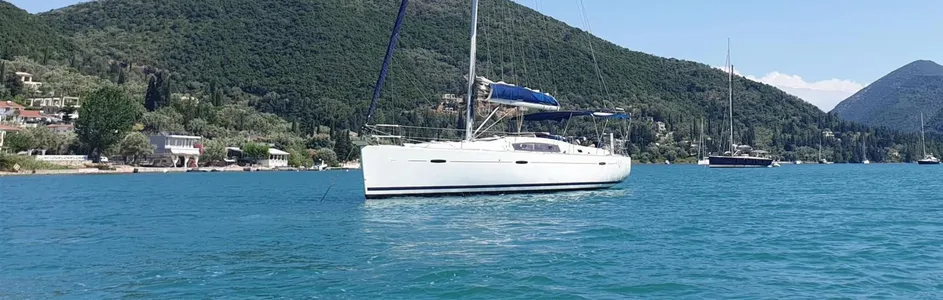 Beneteau Oceanis 43