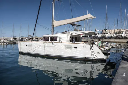 Lagoon 450