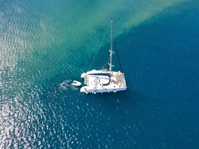 Lavezzi 40 - Santorini private daily or multi day cruises on a catamaran 