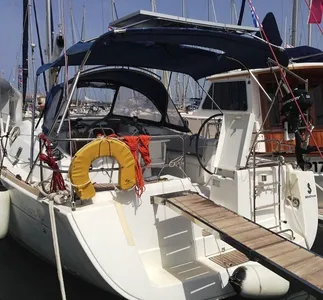 Beneteau Oceanis 40