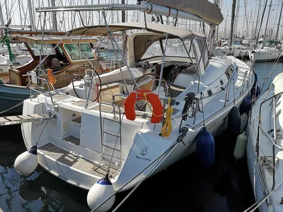 Beneteau Oceanis 50 Family (Air conditioning - Generator)