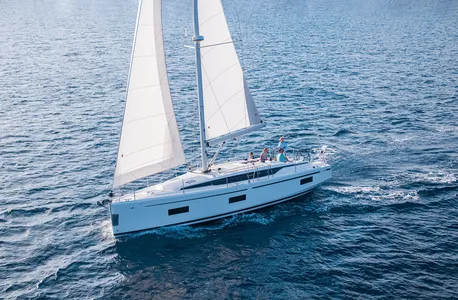 Bavaria C42
