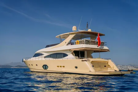 Ultraluxury Motoryacht 89