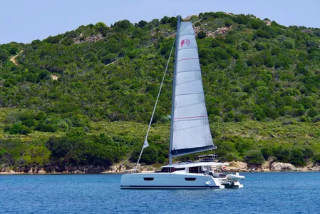 Fountaine Pajot Saona 47