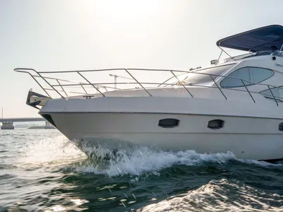 Majesty 44