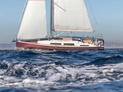 Hanse 388 - Sailing Yacht 37 ft in Saltsjöbaden - Fifteen | BednBlue