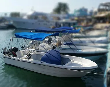 Motor boat 500
