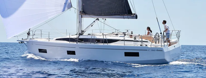 Bavaria C38