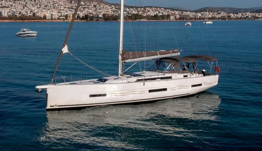 Dufour 530