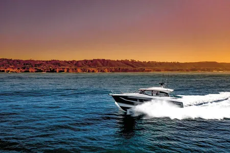 Prestige 420 S