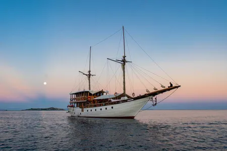 2015 Phinisi Style Wooden Boat 148