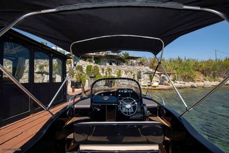 Nireus Ω 53 - Motor Yacht 18 ft in Zakinthos - Private Customized Boat ...