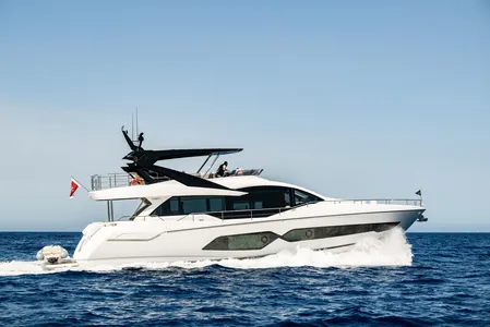 Sunseeker 76 Yacht