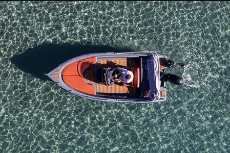 Poseidon Blue water 170