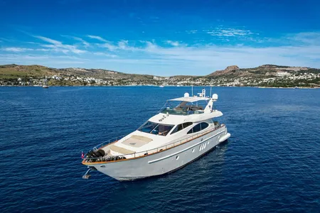 Azimut 74