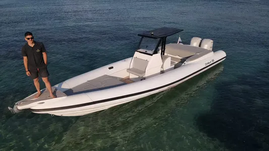 Topline Corsair 33