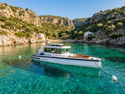 Motor Yacht 28ft