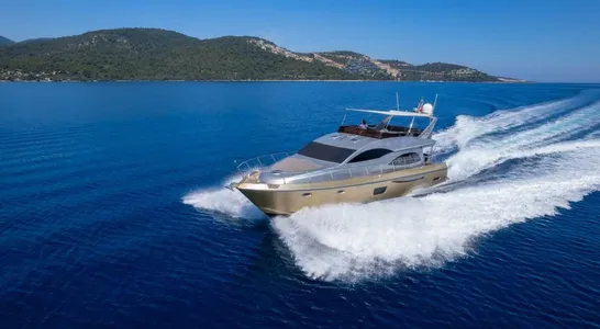 Comfortable 3-Cabin Motor Yacht