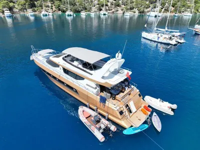 Luxury Motor Yacht with 5 Cabins Departing from Göcek Port