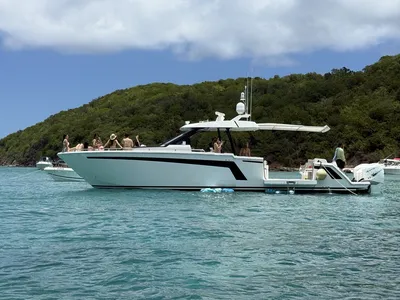 Ocean Alexander 48 Sport Yacht – 4x400hp All-Inclusive Charter Fajardo